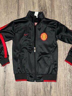 Nike Jacket Youth Large Black Full Zip Logo Stripe Size S 6/7 Manchester United